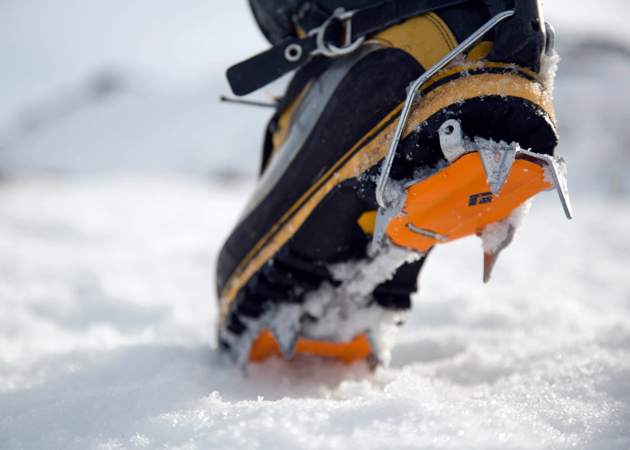 Guide to Ice Axes and Crampons