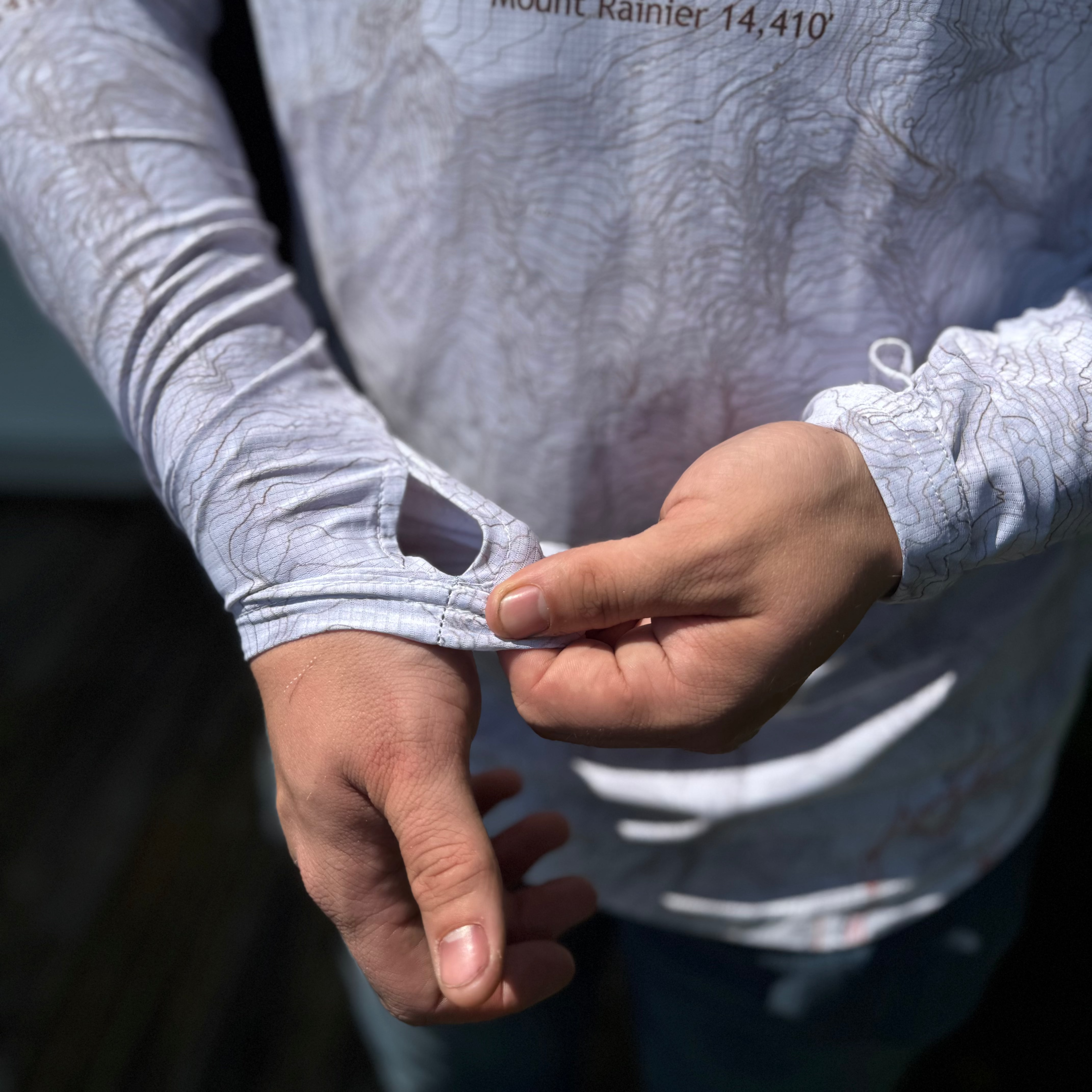 Mount Rainier Topo Ultra Light Sun Hoody