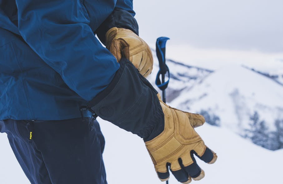 Black Diamond Guide Gloves | Insulated Waterproof Mountain Gloves